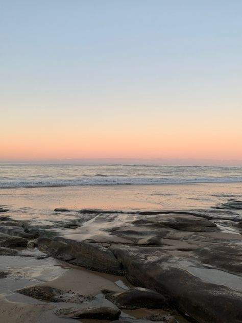 the summer I turned pretty sydney summer travel australia beach sunset pink sunset pastel sunset rocky beach waves sand Rocky Beach Sunset, Sydney Summer, Sunset Pastel, Australia Beach, Rocky Beach, Sunset Pink, Pastel Sunset, The Summer I Turned Pretty, Travel Australia