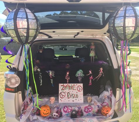 70s Theme Trunk Or Treat Ideas, 70s Trunk Or Treat Ideas, Trunk Or Treat Disco Theme, Trunk Or Treat 70s Theme, Disco Trunk Or Treat, Halloween Jeep Decorations Trunk Or Treat, Cute Baby Costumes, Trunk Or Treat Ideas, Cute Zombie