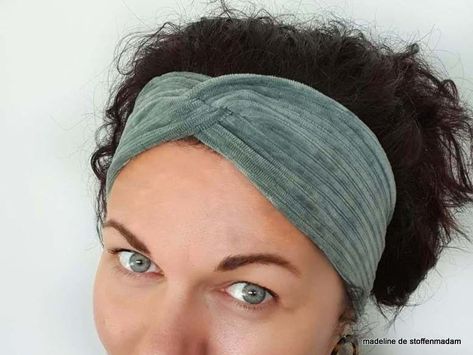 Homemade Headbands, Easy Sewing Projects, Sewing Gifts, New Hobbies, Blog Tips, Diy Projects To Try, Sewing Patterns Free, Sewing Clothes, Modest Outfits