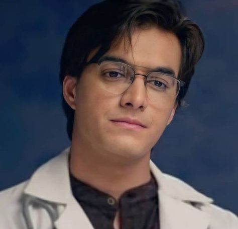 Doctor kartik goenka..👨‍⚕️👨‍⚕️❤️❤️ Kartik Goenka, Love You A Lot, Mohsin Khan, Best Actor, Actors, Quick Saves