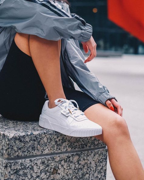 Puma Cali Outfit Woman, Puma Cali Outfit, Puma Carina Sneakers Outfit, Puma Sneakers Outfit, Puma Carina Sneakers, Puma Outfit, For The Streets, Puma Cali, Sneaker Outfits