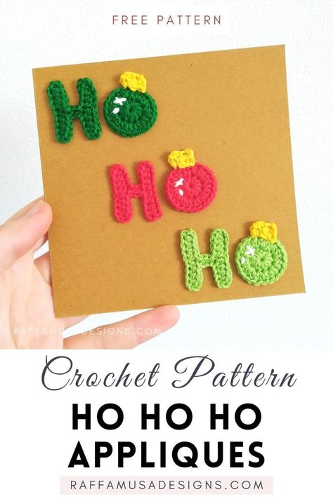 A Christmas card embellished with some crochet Ho Ho Ho Christmas appliques Christmas Crochet Applique Patterns, Crochet Greeting Card Ideas, Crochet Christmas Cards, Crochet Christmas Appliques, Christmas Granny Squares, Christmas Card Crochet, Christmas Granny Square, Crochet Cards, Christmas Applique Patterns