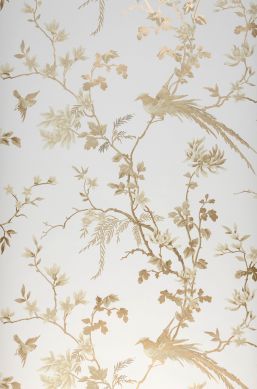 Luxury wallpaper | Gloss & Glamour for the wall | Elegant style White And Gold Wallpaper, Tapete Gold, Golden Wallpaper, Classic Wallpaper, Painter And Decorator, Cream Wallpaper, Chinoiserie Wallpaper, Wallpaper Trends, Luxury Wallpaper