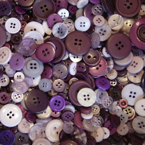 100 Purple  Buttons,  Mixed Shades of Plum Purple Purples range from red plum purple to blue purple on the color scale.  These range into the red plum shade. All buttons have 2 to 4 holes.  No guarantee of matches * Purples differ from monitor to monitor. I try the best I can to get the color correct (on my monitors) ★ Colors may not be exact as all devices and monitors show colors differently.  Each Grab bag will have a variety of sizes in each bag  Each bag of buttons may contain a variety of