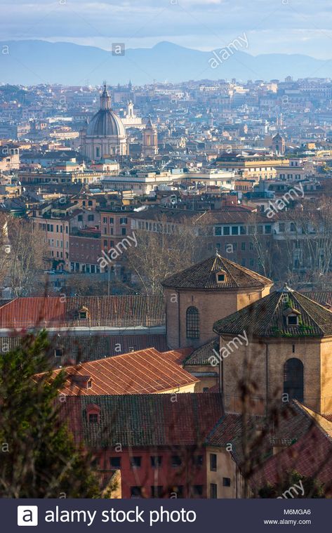 Download this stock image: Views across Rome city from Gianicolo or Janiculum Hill, Trastevere, Rome, Italy. - M6MGA6 from Alamy's library of millions of high resolution stock photos, illustrations and vectors. Trastevere Rome, Rome City, Rome Italy, Paris Skyline, Cityscape, Light Box, Stock Photography, Rome, Photo Image