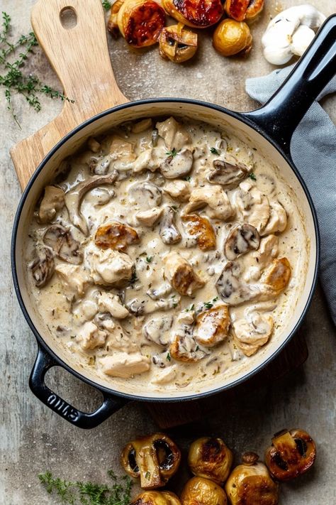 Indulge in the rich and comforting flavors of creamy chicken stroganoff. With tender chicken, mushrooms, and a velvety sauce, this easy recipe is perfect for a cozy, satisfying dinner the whole family will love! #chickenstroganoff #comfortfood #creamyrecipes #easydinner #weeknightmeals #chickenrecipes #dinnerinspo #onepotmeals #homemadegoodness #familydinner Creamy Chicken And Mushroom Recipes, Stroganoff Sauce Recipe, Creamy Chicken Stroganoff, Chicken Stroganoff Recipe, Chicken Mushrooms, Chicken Mushroom Recipes, Chicken Stroganoff, Beef Soup Recipes, Creamy Recipes