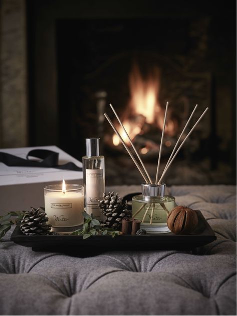 Fill you home with festive fragrances this Christmas. The inviting aroma of stepping in from the cold, Winter will instantaneously wrap your senses with its warm, spicy scent. Curl up on an armchair as notes of sweet cinnamon and clove add warmth to your room, while a dash of fresh orange rebalances your mood. This bestselling festive blend adds a perfectly welcoming touch to your living room and hallway in the lead-up to Christmas. White Company Christmas, Embossed Tile, Christmas Fragrance, Winter Fragrance, Candles Photography, Fresh Orange, Coffee Table Styling, Winter Home, White Company