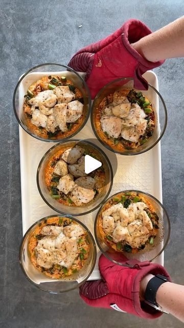 Krista Pool, Chicken Bakes, Stay Fit Mom, Single Serve Meals, Macro Meal Plan, Viral Recipes, Macro Friendly Recipes, Healthy Lunch Meal Prep, Lunch Bowl