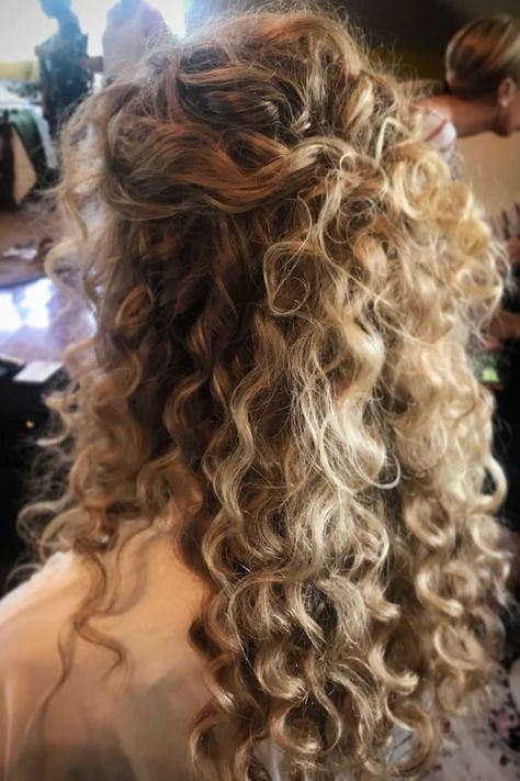 Curly Bridal Hair, Curly Wedding Hair, Colored Curly Hair, Lace Hair, Curly Hair Tips, Half Up Hair, Long Curly Hair, Half Up Half Down, Long Curly