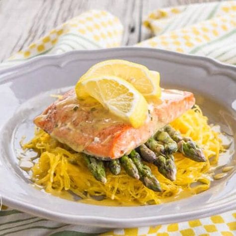 Salmon And Spaghetti, Lemon Beurre Blanc Sauce, Asparagus Spaghetti, Salmon Spaghetti, Baked Salmon And Asparagus, Baked Salmon Lemon, Salmon Asparagus, Oven Baked Salmon, Lent Recipes