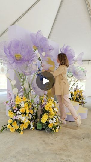 Beautiful Purple Giant Flowers and Butterflies #event #smallbusiness #artist #art #decor #tsemkodecor #giantflowers #silkflowers | Tsemko Decor Giant Organza Flowers, Alter Flowers, Giant Butterfly, Flowers Decoration, Patio Garden Design, Organza Flowers, Giant Flowers, Flowers And Butterflies, Flower Crowns