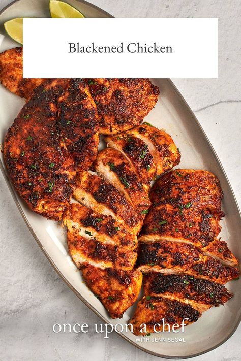 Blackened Chicken (Skillet, Grill, or Grill Pan) Easy Blackened Chicken, Juicy Chicken Breast Recipes, Chicken Dishes For Dinner, Zucchini Bake, Once Upon A Chef, Mexican Flavors, Chicken Skillet, Blackened Chicken, Yummy Chicken