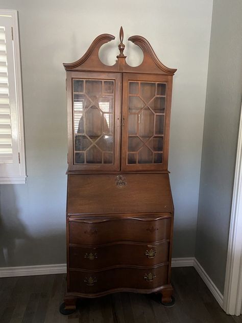 Update Secretary Desk, Painting A Secretary Desk, Painted Secretary Desk Ideas, Vintage Secretary Desk Makeover, Secretary Desk Makeover Ideas, Secretary Makeover, White Wash Wood Furniture, Painted Secretary Desks, Painted Secretary