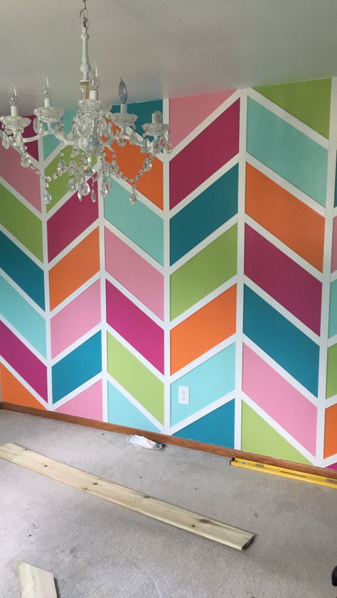 Stinkin Cute accent wall in my daughters room Cool Painted Accent Walls, Painting Ideas Accent Wall, Colorful Feature Wall, Wall Paint Designs Patterns, Fun Painted Accent Walls, Green Accent Wall Playroom, Multicolor Accent Wall, Tape Wall Painting Ideas, Office Painting Ideas For Walls