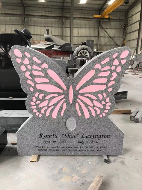 Baby Headstones For Graves, Butterfly Gravestone, Butterfly Headstones, Tomb Stone Design, Grave Design Ideas, Pretty Gravestone, Headstone Ideas, Cemetary Decorations, Head Stone