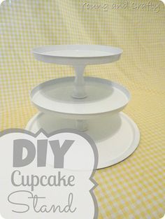 Diy Wedding Cake Stand, Tree Cupcake Stand, Pizza Stand, Birthday Candles Diy, Dollar Store Candlesticks, Dollar Store Candle Holder, Cupcake Diy, Diy Cupcake Stand, Cheap Candle Holders