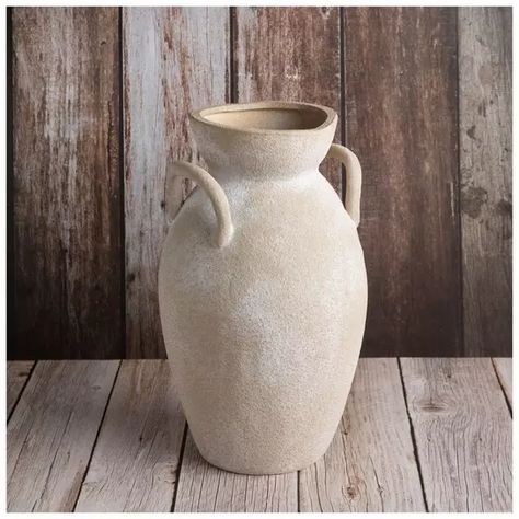 Lobby House, Modern Mediterranean Design, Floor Vase Decor, Ear Seeds, Textured Vase, Farmhouse Renovation, Terracotta Color, Rustic Aesthetic, Marble Vase