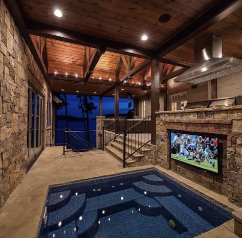 Hot Tub Room, Piscina Interior, Indoor Swimming Pool, Home Gym Ideas, Gym Ideas, Indoor Swimming, Dream House Rooms, Barn Style House, Hot Tub Outdoor