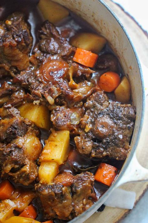 Rabo Encendido (Cuban Oxtail) - Cooked by Julie Oxtail Recipes Puerto Rican, Cuban Oxtail Recipes Instant Pot, Oxtail Puerto Rican, Cuban Oxtail Stew, Puerto Rican Oxtail Recipes, Spanish Oxtail Recipes, Cuban Oxtail Recipes, Cuban Soup, Oxtail Recipes Easy