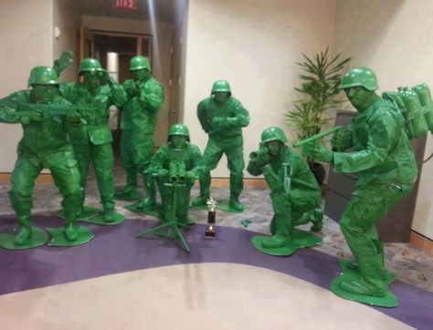 Army Men. View more cosplay at http://www.pinterest.com/SuburbanFandom/cosplay-diary/ Army Guys, Best Group Costumes, Army Theme, Army Costume, Fun Group, Group Costumes, Army Men, Best Cosplay, Mens Costumes