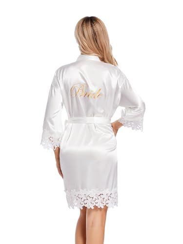 Satin Bathrobe, Wedding Sleepwear, Wedding Fits, New Bride, White Bride, Wedding Robe, How To Look Rich, Silk Robe, Lace Bridal