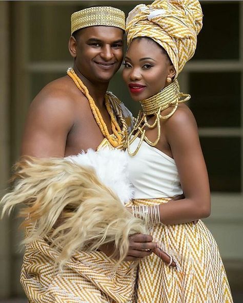 Togo Traditional Wedding Dress, African Inspired Wedding, African Traditional Wear, Mama Africa, African Fashion Designers, African Continent, Traditional Outfit, Traditional Wedding Dresses, African Men Fashion