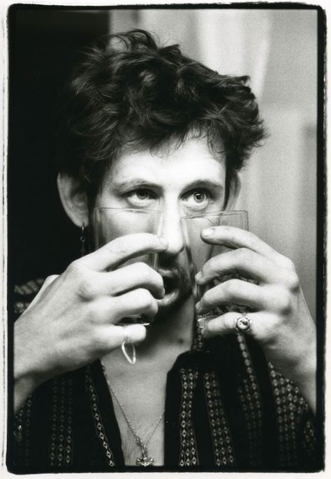 https://www.shanemacgowan.com/gallery/#images-6 Shane Mcgowan, Scottish Music, The Pogues, Jazz Musicians, Ozzy Osbourne, Luck Of The Irish, My Favorite Music, David Bowie, Drawing People