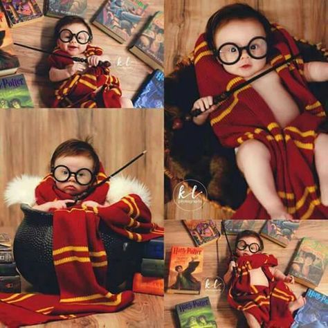 2 Month Baby, Baby Photography Backdrop, Baby Milestones Pictures, Monthly Baby Pictures, 1st Birthday Photoshoot, Milestone Pictures, Harry Potter Baby, Baby Boy Photography, Newborn Pictures