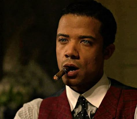 Anne Rice Vampire Chronicles, Jacob Anderson, Black Vampire, Vampire Series, House Of The Rising Sun, The Vampire Chronicles, Vampire Boy, Interview With The Vampire, Gal Pal