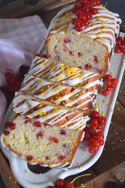 Red Currant Recipe, Currant Recipes, Homemade Snickers, Cheesecake Mini, Dessert Simple, Lemon Loaf, Refreshing Desserts, Easy No Bake Desserts, Red Currant