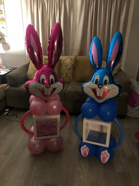 Easter Bunny Balloon Basket, Easter Balloon Bouquet, Balloon Easter Basket, Easter Balloon Decor, Easter Balloons, Small Easter Gifts, Bunny Balloon, Balloon Hacks, Candy Baskets