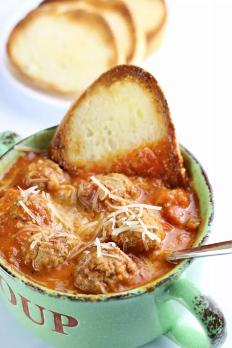 Instant Pot Meatball Sub Soup--all the flavors from the sandwich in soup form. Made fast and easy in your Instant Pot (or slow cooker). Tomato Soup Healthy, Instapot Meals, Instant Pot Soups, Meatball Sub, Weighted Jump Rope, Instant Pot Soup Recipes, Meatball Soup, Instant Pot Soup, Tomato Soup Recipes