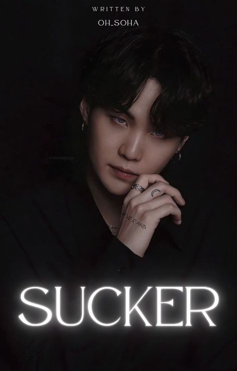 Yoongi as a vampire Suga Vampire, Vampire Yoongi, Yoongi Ff, Boy Celebrities, Anime Family, Agust D, Min Yoongi, Kpop Idol, Castle