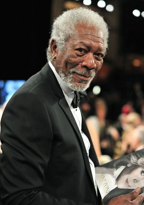 Morgen Freeman, Morgan Freeman Quotes, Lucky Number Slevin, Lucius Fox, Driving Miss Daisy, Beard Tips, Free Man, Batman Film, Ugly Love