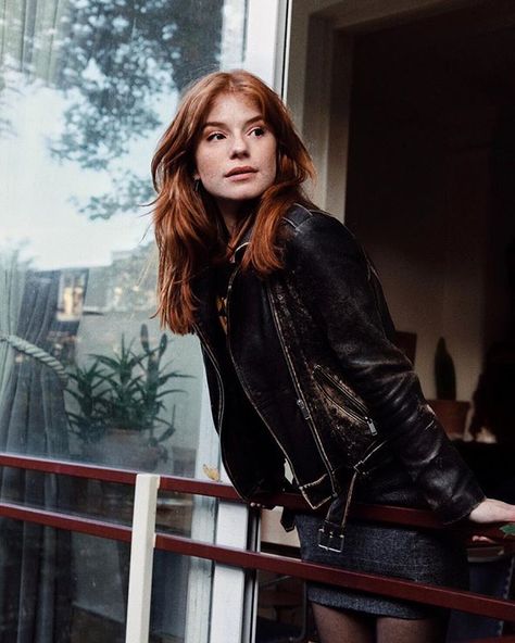 Luca Hollestelle on Instagram: “👀” Luca Hollestelle, Gryffindor Aesthetic, Danielle Campbell, Redhead Beauty, Redheads, A Black, Red Hair, How To Look Better, Leather Jacket