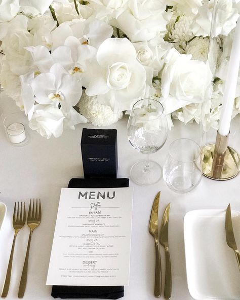 Styled By Coco on Instagram: “MARINA + STEPHEN White... by day @aschajolie @mylittlecompanyphotography  #21stofApril #white #gold #black #whitewedding #classic…” Chanel Wedding, Marina Wedding, Wisteria Wedding, White Weddings Reception, Wedding Ambiance, Table Arrangements Wedding, Event Centerpiece, Wedding Arrangements, Modern Flower