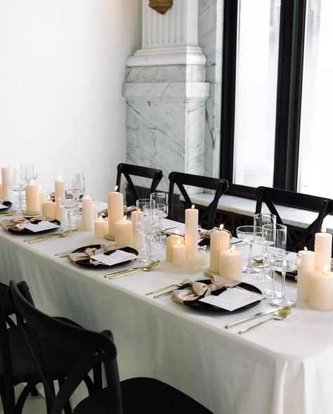 This Citizens Ballroom tablescape celebrates a few of our favorite wedding trends we're seeing this year: bows, black and cream color palettes, and vintage elements like coupe champagne glasses 🤍🖤 Citizens Ballroom, Teal Napkins, Table Setting Decor, Reception Details, Gold Color Scheme, Vintage Elements, Floral Inspiration, Champagne Glasses, Black And Cream