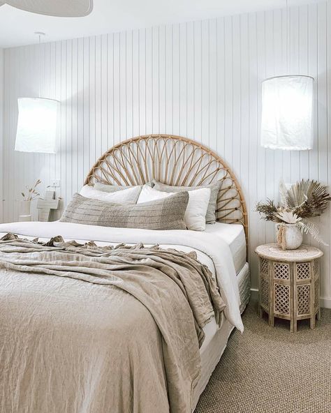 Costal Bedroom, Coastal Room Decor, Beach Style Bedroom, Vibe Bedroom, Beach Themed Bedroom, Coastal Room, Teen Room Decor, Chichester, Country Bedroom