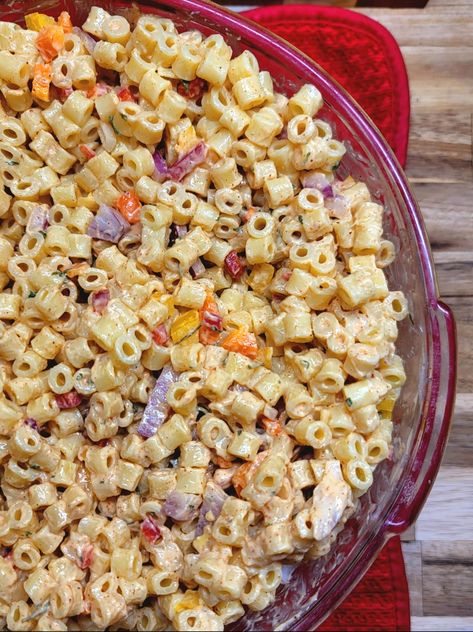 BBQ Pasta Salad - Homemade on a Weeknight Salad To Go With Bbq, Bbq Pasta Salad, Zesty Pasta Salad, Bbq Pasta, Salad To Go, Pasta With Mayonnaise, Summer Pasta Salad Recipes, Traditional Pasta, Ditalini Pasta