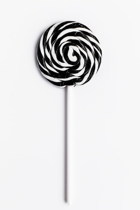 Black and white lollipop Juuzou Suzuya, Styled Stock, Food Photo, Lollipop, Free Food, Cute Art, Thread, Resolution, Candy