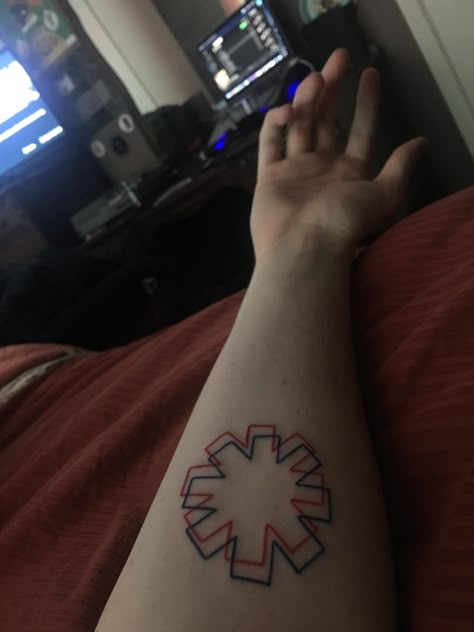 My first (RHCP) tattoo done by moesart at The Original Texas Body Art in Houston Rhcp Tattoo, Acdc Tattoo, Red Hot Chili Peppers Tattoo, Red Hot Chili Peppers Logo, La Tattoo, Rock Tattoo, Flame Tattoos, R Tattoo, Band Wallpapers