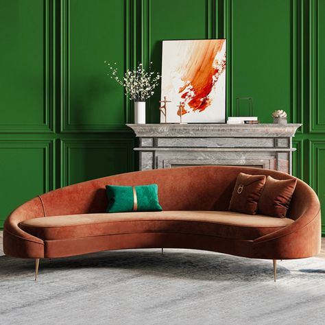 Sofa Cognac, Curved Couch, Gold Sofa, Canapé Design, Toss Pillow, Green Walls, Mid Century Sofa, Types Of Sofas, Curved Sofa