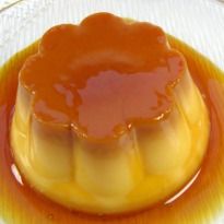 Microwave Caramel Custard Recipe - Golden custard made out of eggs, milk and sugar in a microwave. Bolivian Food, Microwave Caramels, Pumpkin Flan, Custard Cake Recipes, Reflux Recipes, Pumpkin Puree Recipes, Caramel Flan, Easy Puddings, Acid Reflux Recipes