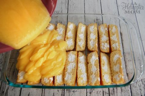 Bana Bread Recipe, Hostess Recipes, Easy Buckeyes, Pineapple Desert, Pineapple Dishes, Twinkie Desserts, Twinkie Cake, Pineapple Desserts, Huge Family