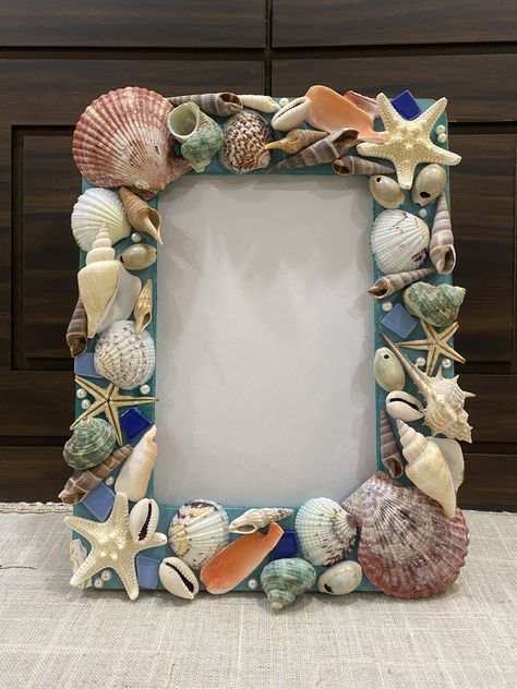 Things To Do With Sea Shells Diy, Shells Diy, Shell Decorations, Mermaid Diy, Shell Crafts Diy, Pinterest Diy Crafts, Shell Frame, Sea Crafts, Easter Egg Crafts