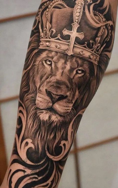 Honeycombs Drawings, Lion Shoulder Tattoo, Tattoo Fe, Lion Forearm Tattoos, Tattoos 2023, Lion King Tattoo, Lion Tattoo Sleeves, Mens Lion Tattoo, Crown Tattoo Design