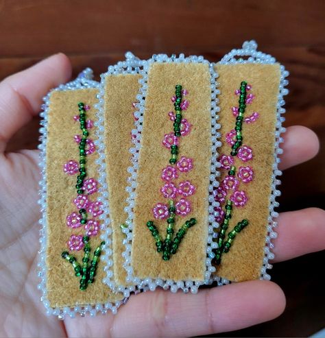 Beaded Fireweed, Flat Stitch Beaded Earrings, Metis Beadwork Patterns, Metis Beading, Flower Beadwork, Indigenous Beading, Indigenous Style, Beading Flowers, Indigenous Jewelry