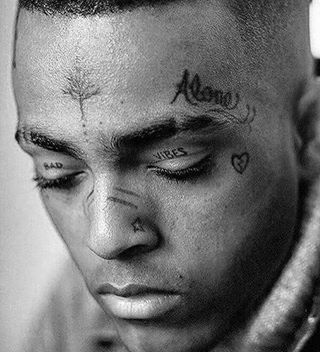 R In A Heart, Face Tattoo Men, Rap Photography, Jahseh Onfroy, Rapper Wallpaper, Xxxtentacion Quotes, Heart Breaks, Rapper Art, X Picture