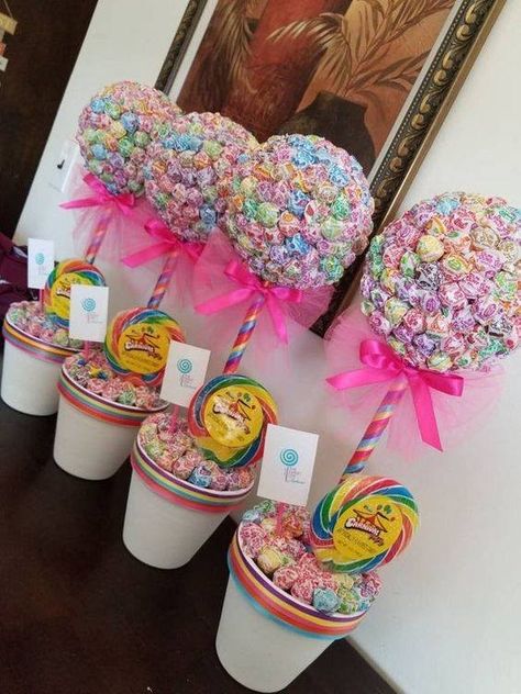 Candy Land Centerpieces, Kabob Party, Sweet Centerpieces, Candy Theme Birthday Party, Candy Themed Party, Dum Dums, Candy Land Birthday Party, Marketing Gift, Candy Birthday Party