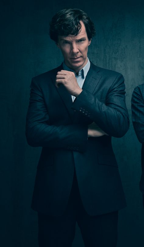 Look at this BROODING. Good god, no one can furrow a brow like this man. Sherlock Season 4, Sherlock Wallpaper, John Lock, Holmes Movie, Sherlock Holmes Benedict, Danny Ocean, Sherlock Series, Mycroft Holmes, Sherlock Holmes Benedict Cumberbatch